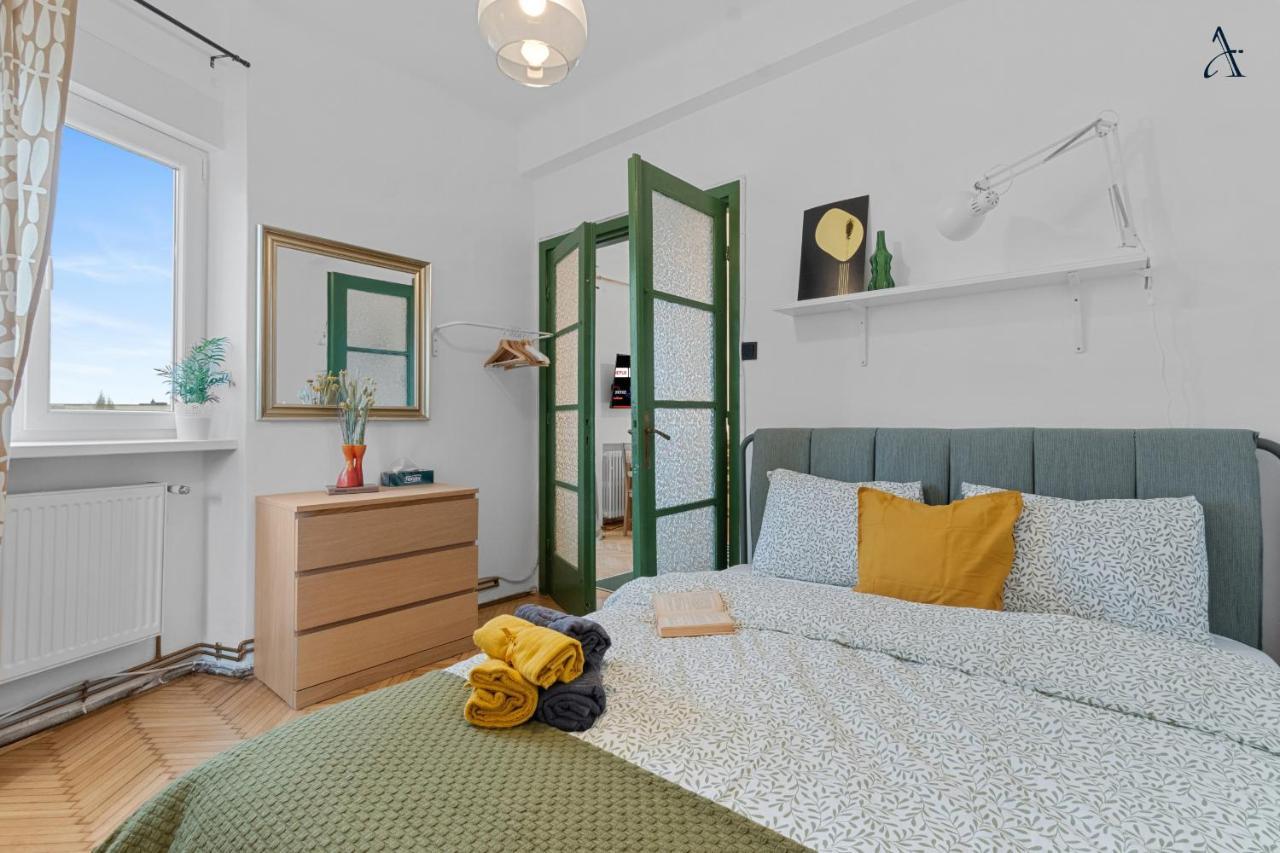 11 Apartments Bukarest Eksteriør billede
